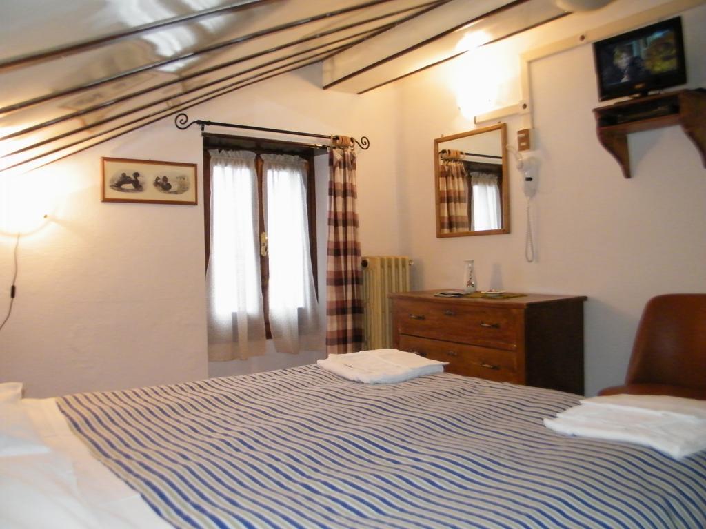 Albergo Ristorante Macugnaga Bilik gambar