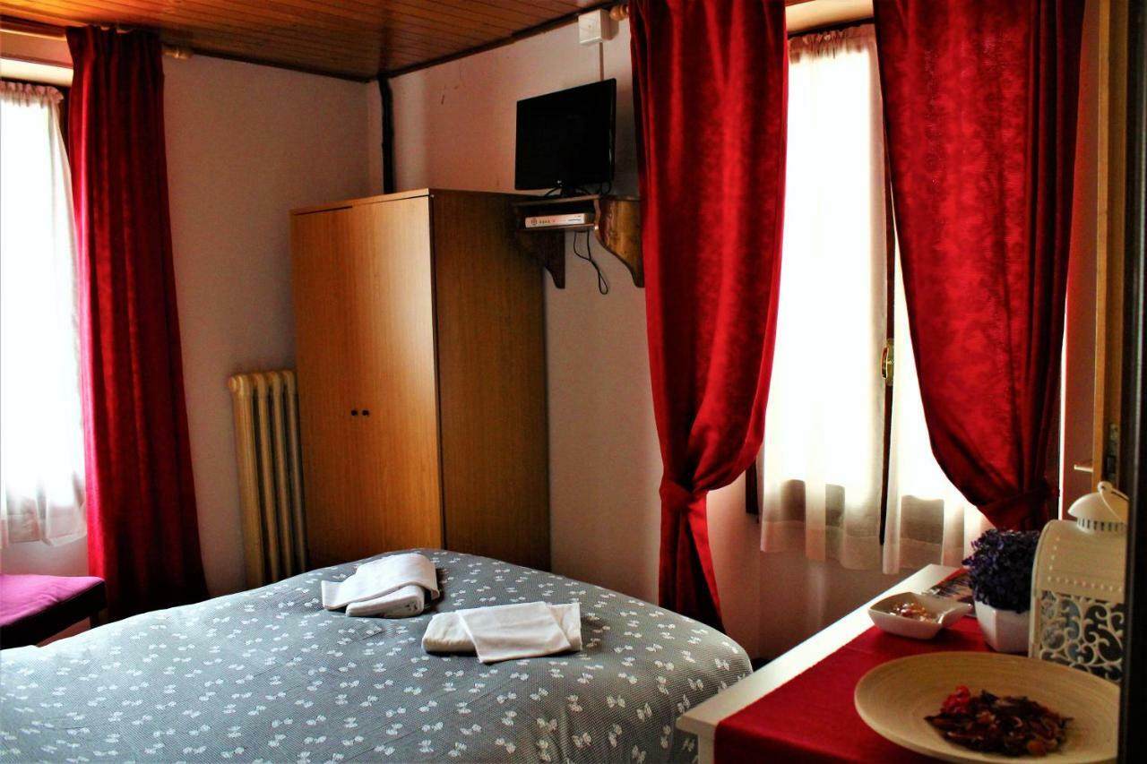 Albergo Ristorante Macugnaga Luaran gambar